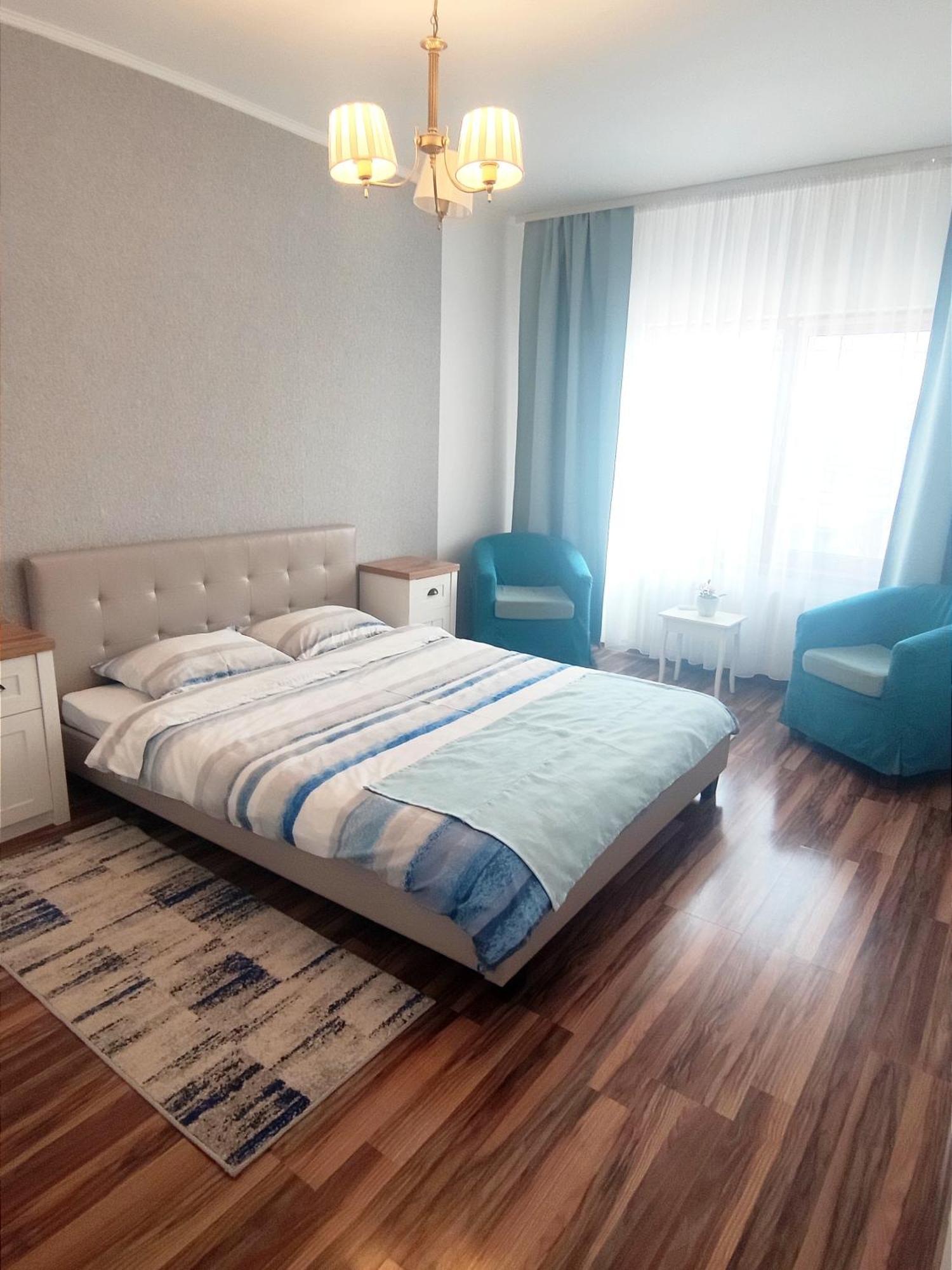 Charming Apartment In Villa Iasi Buitenkant foto
