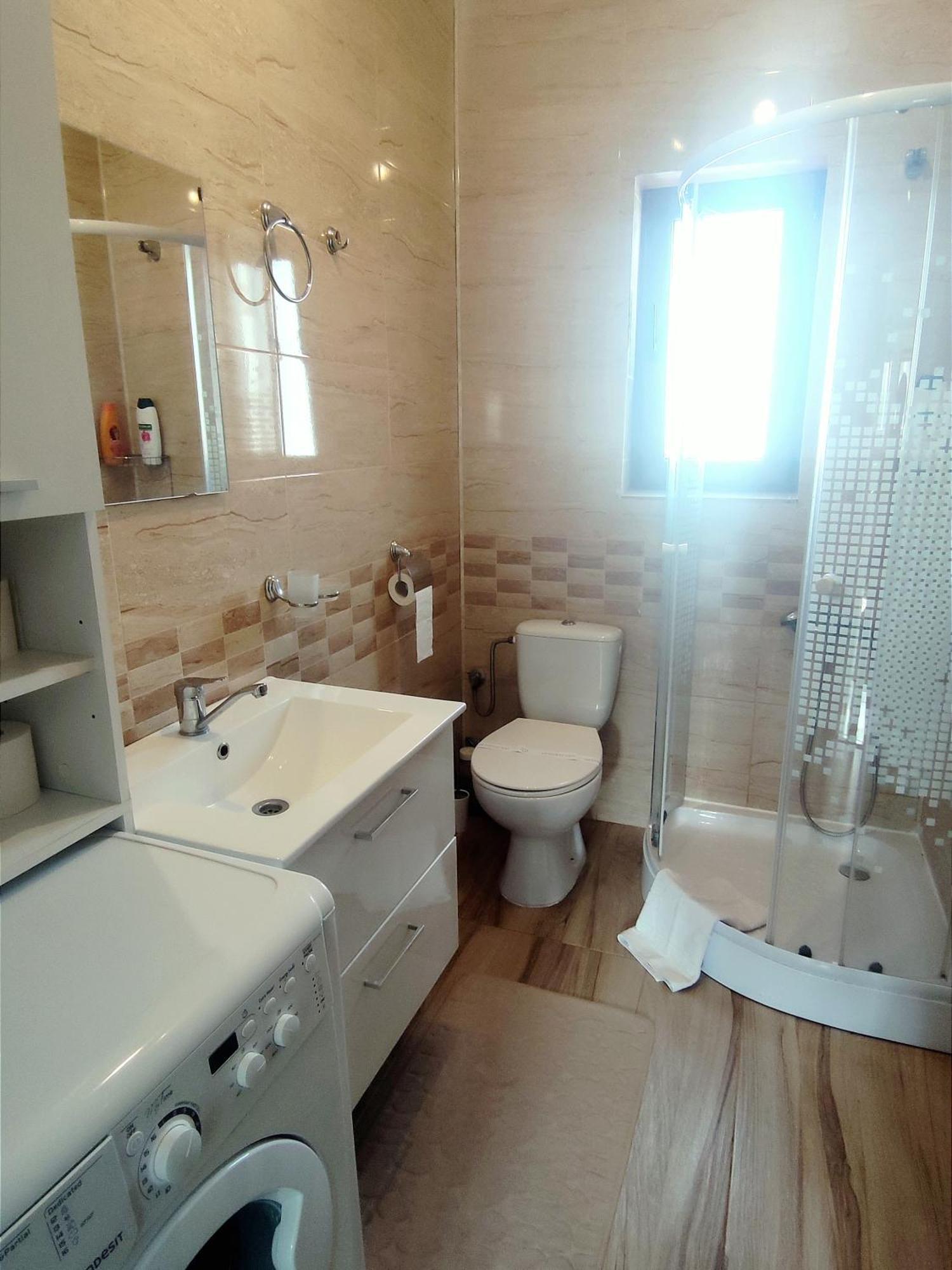 Charming Apartment In Villa Iasi Buitenkant foto